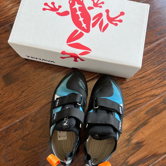 TENAYA Climbing Shoes - Picture 1 of 4